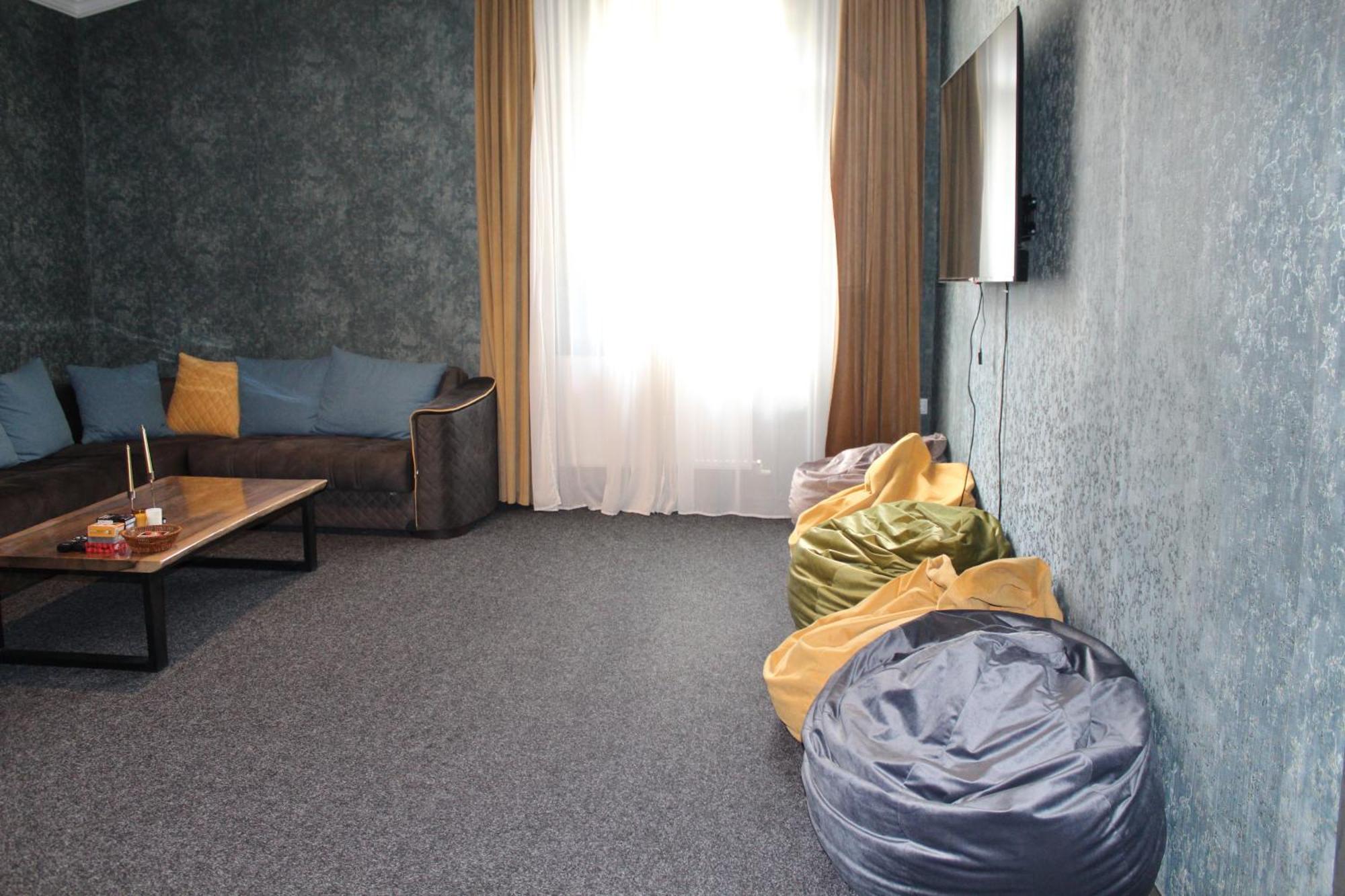 Hotel Eden Mestia Kültér fotó